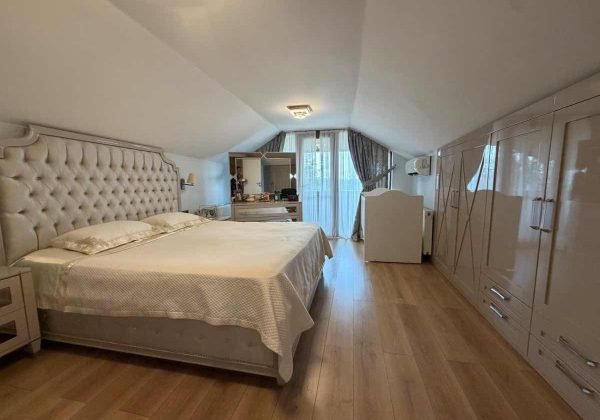 REMAX7TEPE'DEN YEŞİL VE SAKİN YAŞAM ALANI İÇİNDE 2+1 VİLLA DUBLEXİ küçük görsel
