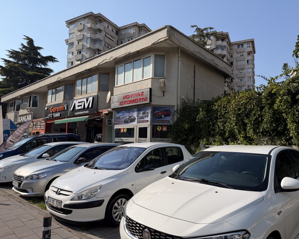 Merdivenköy Kiralık Dükkan