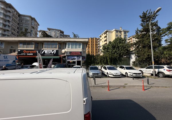 Merdivenköy Kiralık Dükkan küçük görsel