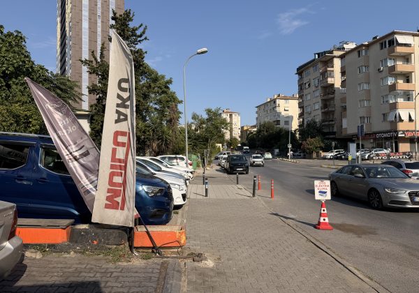 Merdivenköy Kiralık Dükkan küçük görsel