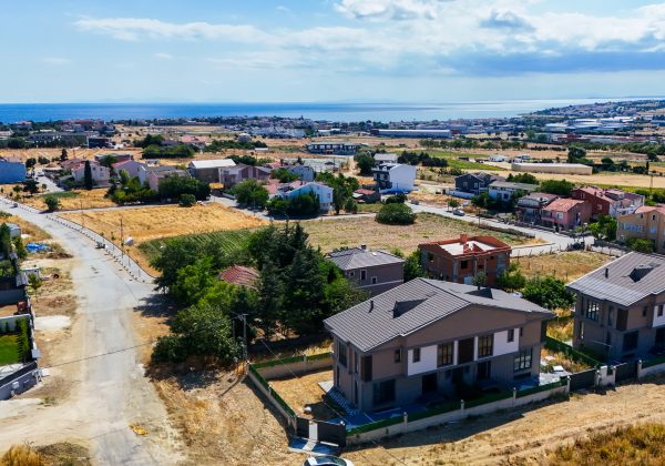 SELİMPAŞADA BUTİK SİTEDE MÜSTAKİL 4+1 LÜKS VILLA küçük görsel