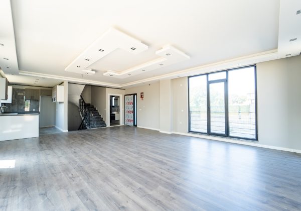 SELİMPAŞADA BUTİK SİTEDE MÜSTAKİL 4+1 LÜKS VILLA küçük görsel