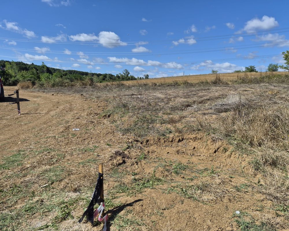 GEBZE DENİZLİ KÖYÜNDE YOLA CEPHELİ İMARLI 1316 M2 ARSA