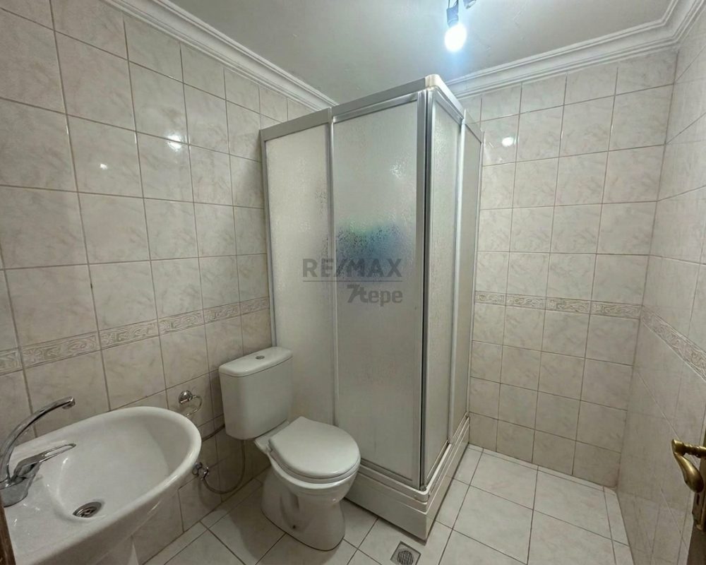 YATIRIM FIRSATI  DOKTOR KENT SİTESİNDE 3+1 DAİRE