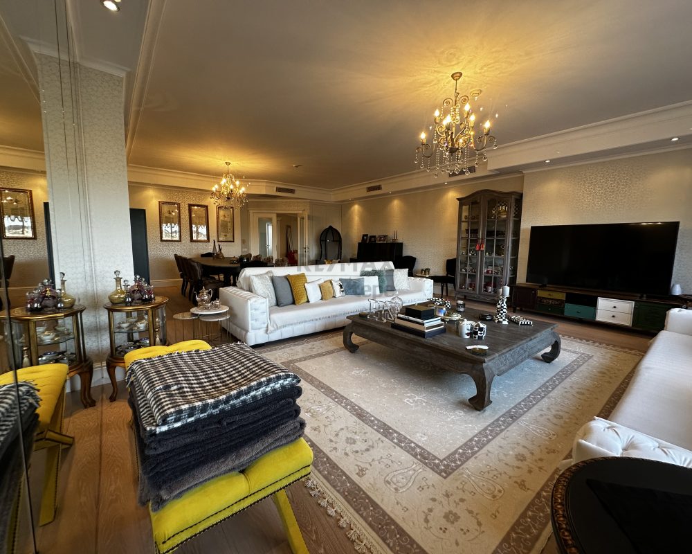 ACARKENT BOĞAZÜSTÜ EVLERİNDE SATILIK 4+1 DAİRE
