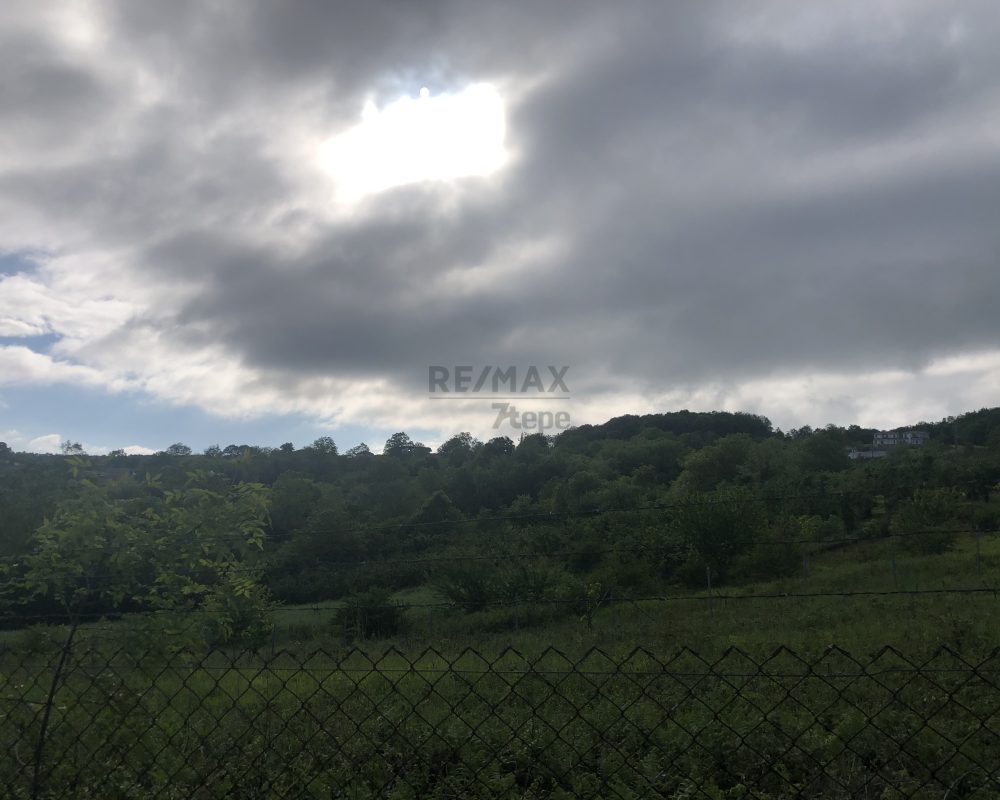KOCAELI İZMİT BULDUKTA KÖY MERKEZİ YANI RESMİ YOLU AÇIK PARSEL