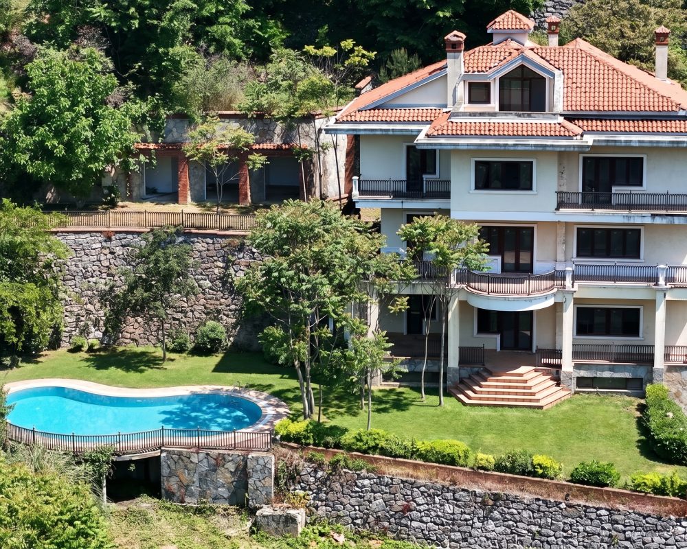 REMAX 7TEPE'DEN ACARKENT'TE A TİPİ BÜYÜK BAHÇELI SATILIK VİLLA