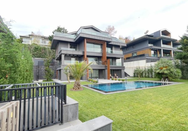 REMAX 7TEPE'DEN ACARKENT'TE SIFIR OTURUMA HAZIR SATILIK VİLLA