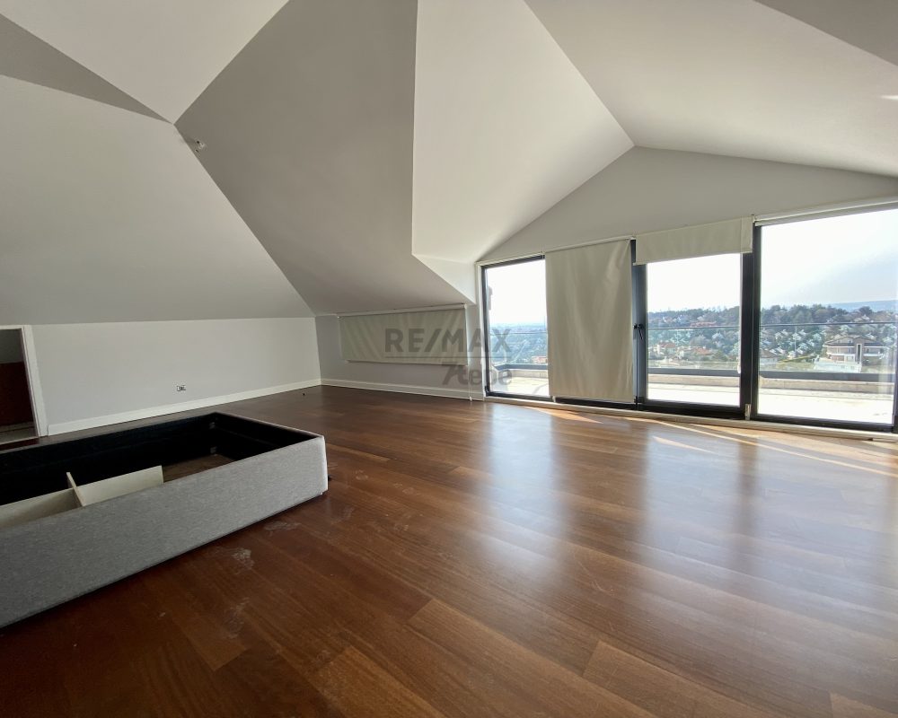 REMAX 7TEPE'DEN ACARKENT'TE YÜKSEK KONUMLU SATILIK VİLLA