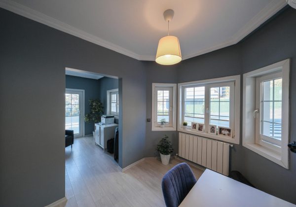 REMAX 7 TEPE'DEN ACARKENT'TE SATILIK ÖNÜ AÇIK MODERN VİLLA küçük görsel