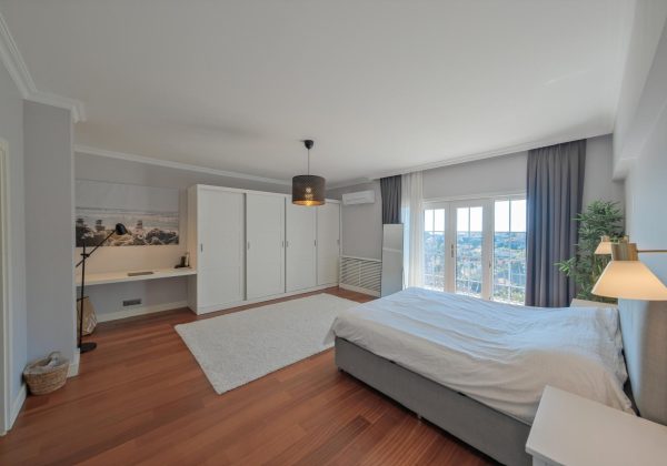 REMAX 7 TEPE'DEN ACARKENT'TE SATILIK ÖNÜ AÇIK MODERN VİLLA küçük görsel