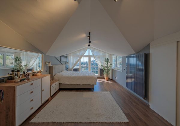 REMAX 7 TEPE'DEN ACARKENT'TE SATILIK ÖNÜ AÇIK MODERN VİLLA küçük görsel
