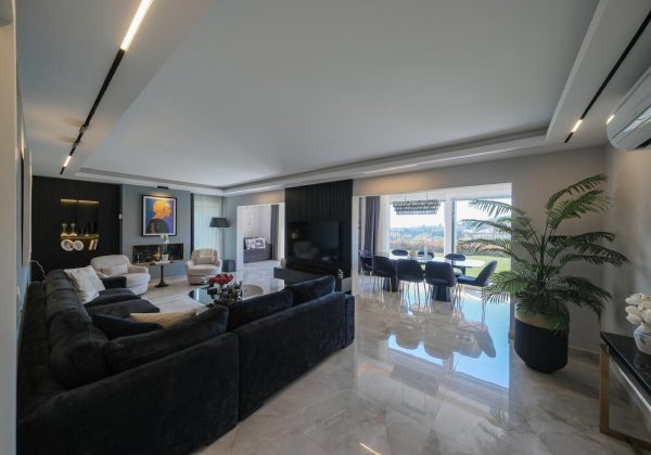 REMAX 7 TEPE'DEN ACARKENT'TE SATILIK ÖNÜ AÇIK MODERN VİLLA küçük görsel