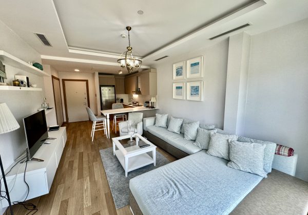 MASLAK'TA ÖNÜ ORMAN T BLOKLARDA ACİL KİRALIK EŞYALI BOŞ DAİRE küçük görsel