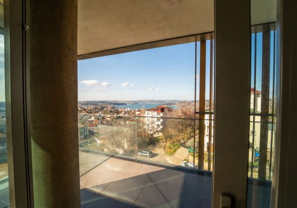 Mesa Çubuklu'da En Büyük Terasa Sahip Boğaz Manzaralı Daire küçük görsel