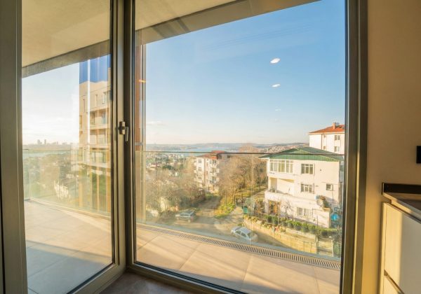 Mesa Çubuklu'da En Büyük Terasa Sahip Boğaz Manzaralı Daire küçük görsel