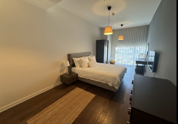 HEM KONUT HEMDE OFISE UYGUN STADYUM MANZARALI SATILIK 2+1 küçük görsel