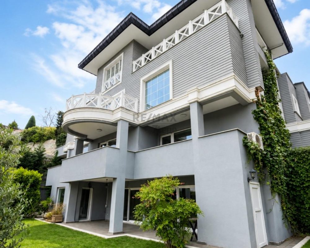 REMAX 7TEPE FARKIYLA ACARKENT'TE SATILIK ŞEHRİN GÜRÜLTÜSÜNDEN UZAK BİR SAKLI YAŞAM