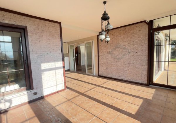 REMAX 7TEPE FARKIYLA ACARKENT'TE KİRALIK EN  UYGUN B TİPİ VİLLA küçük görsel
