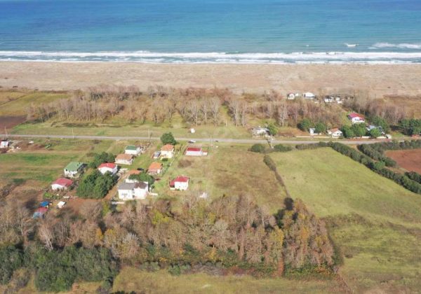 REMAX 7TEPE'DEN KARASU SAHİLDE DENİZE 600M 15.206 M² İMARLI ARSA küçük görsel